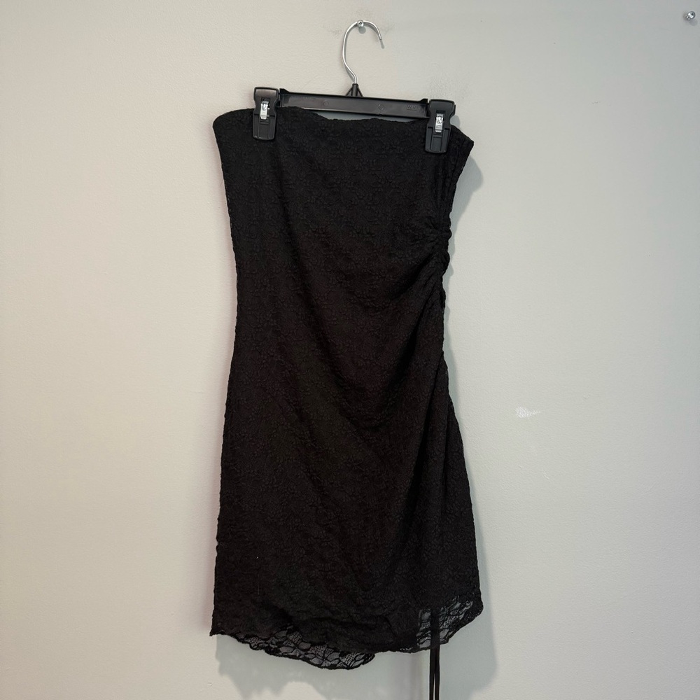 Garage Black Lace Strapless Dress
